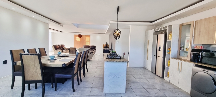 3 Bedroom Property for Sale in Nahoon Valley Park Eastern Cape